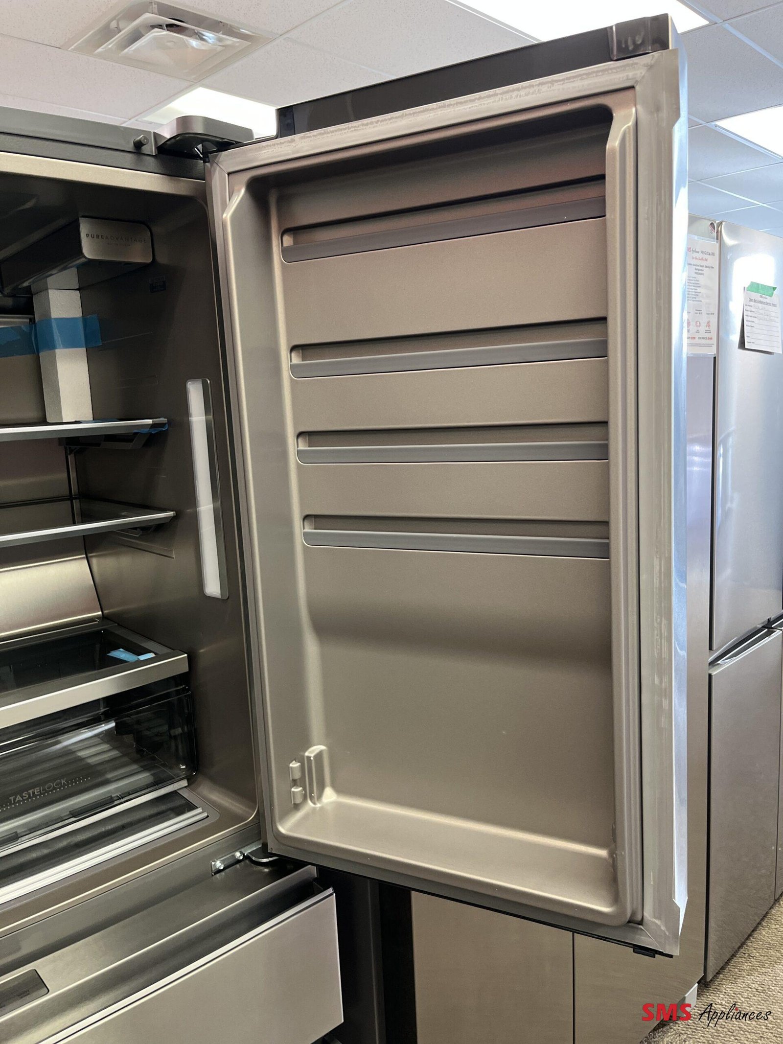 Open-Box-36-Fridge-Electrolux-ERMC2295AS-3
