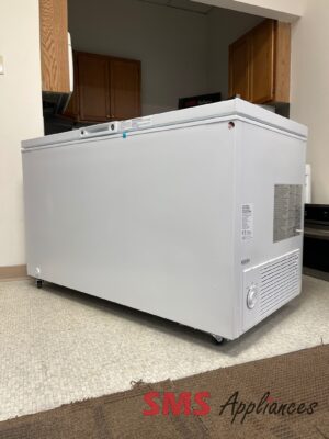 Open Box Freezers FFCL1542AW Frigidaire - Image 1