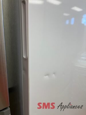 Open Box Freezers FFUE2022AW Frigidaire - Image 4
