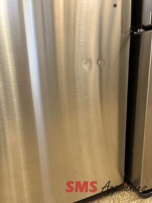 Open Box Fridges FFHT2022AS Frigidaire - Image 6