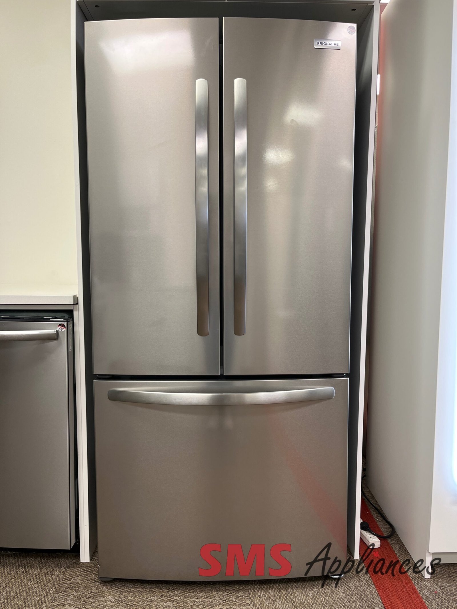 Open-Box-Fridges-FRFG1813AV-1-scaled-1.jpg Open Box Fridges FRFG1813AV Frigidaire - Image 1