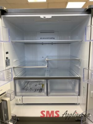 Open Box Fridges RF25C5551SR Samsung - Image 2