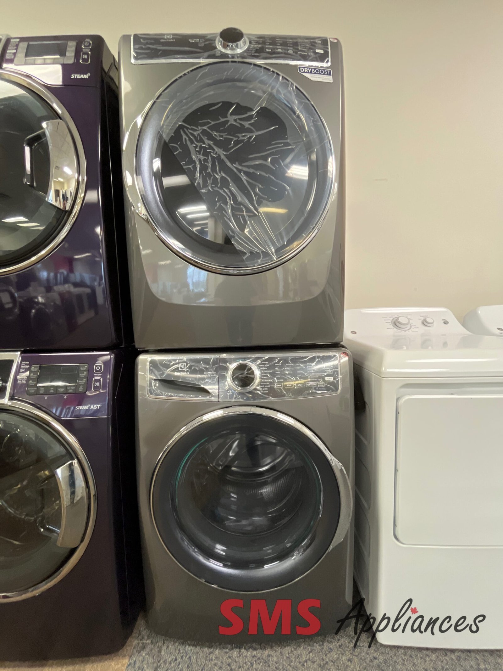 Open-Box-Laundry-Sets-ELFW7637ATELFE763CAT-1-1-scaled-1.jpg Open Box Laundry Sets ELFW7637AT/ELFE763CAT Electrolux - Image 1