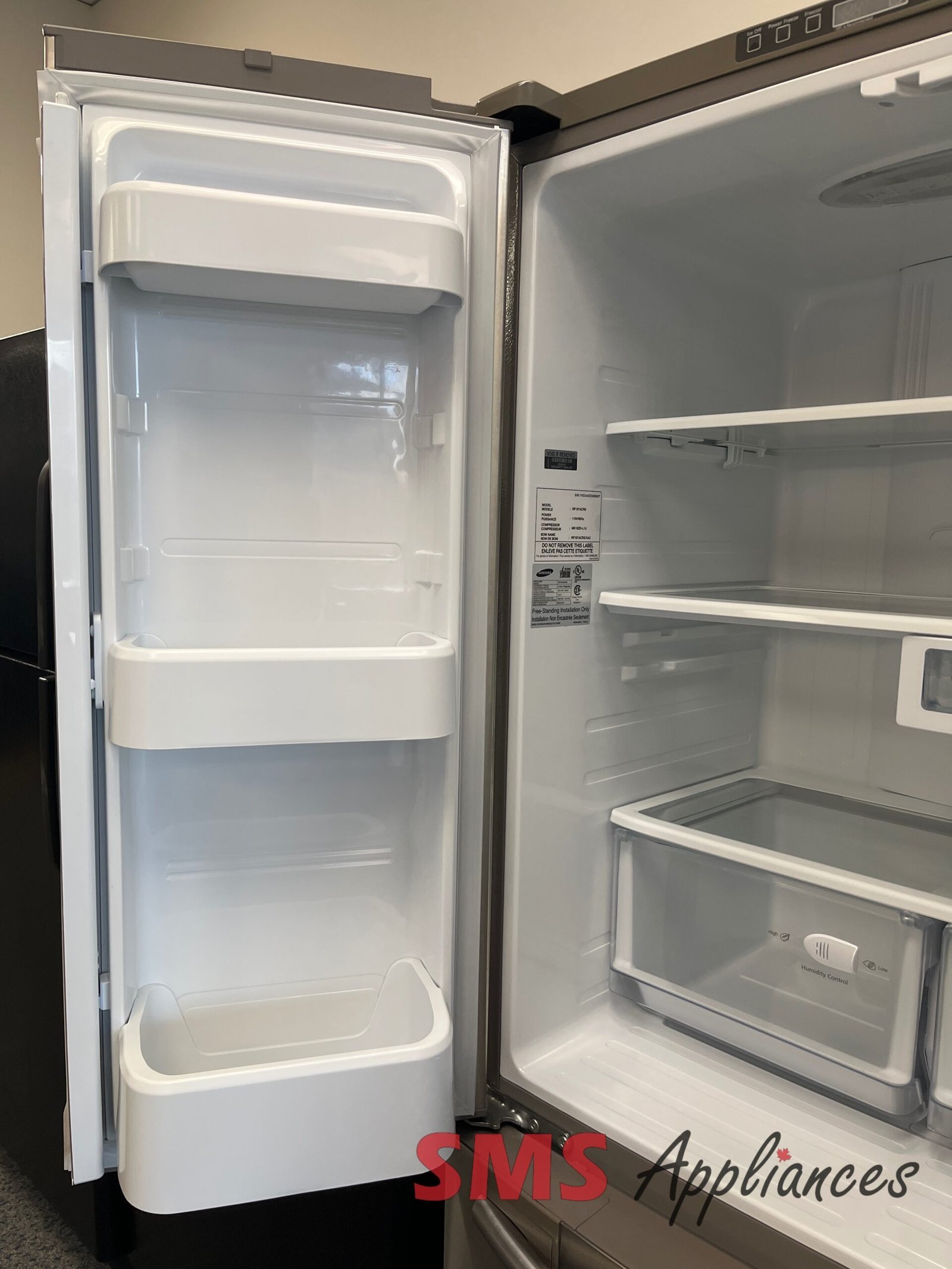 Refurbished-Fridges-RF197ACRS-3-scaled-1.jpg Refurbished Fridges RF197ACRS Samsung - Image 3