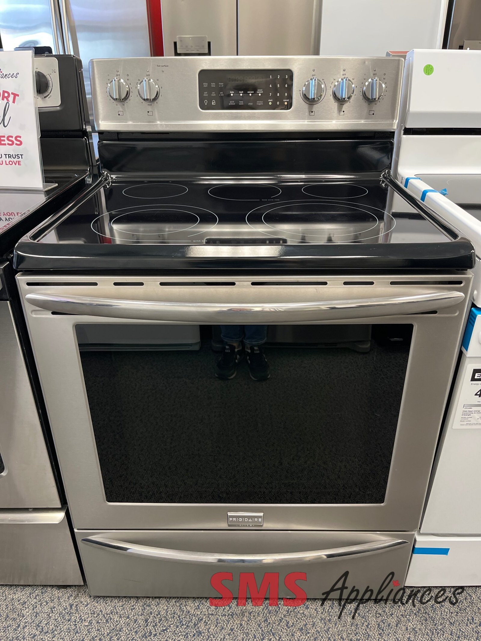 Refurbished-Stoves-Ranges-CGEF3055KF-1-scaled-1.jpg Refurbished Stoves / Ranges CGEF3055KF Frigidaire - Image 1