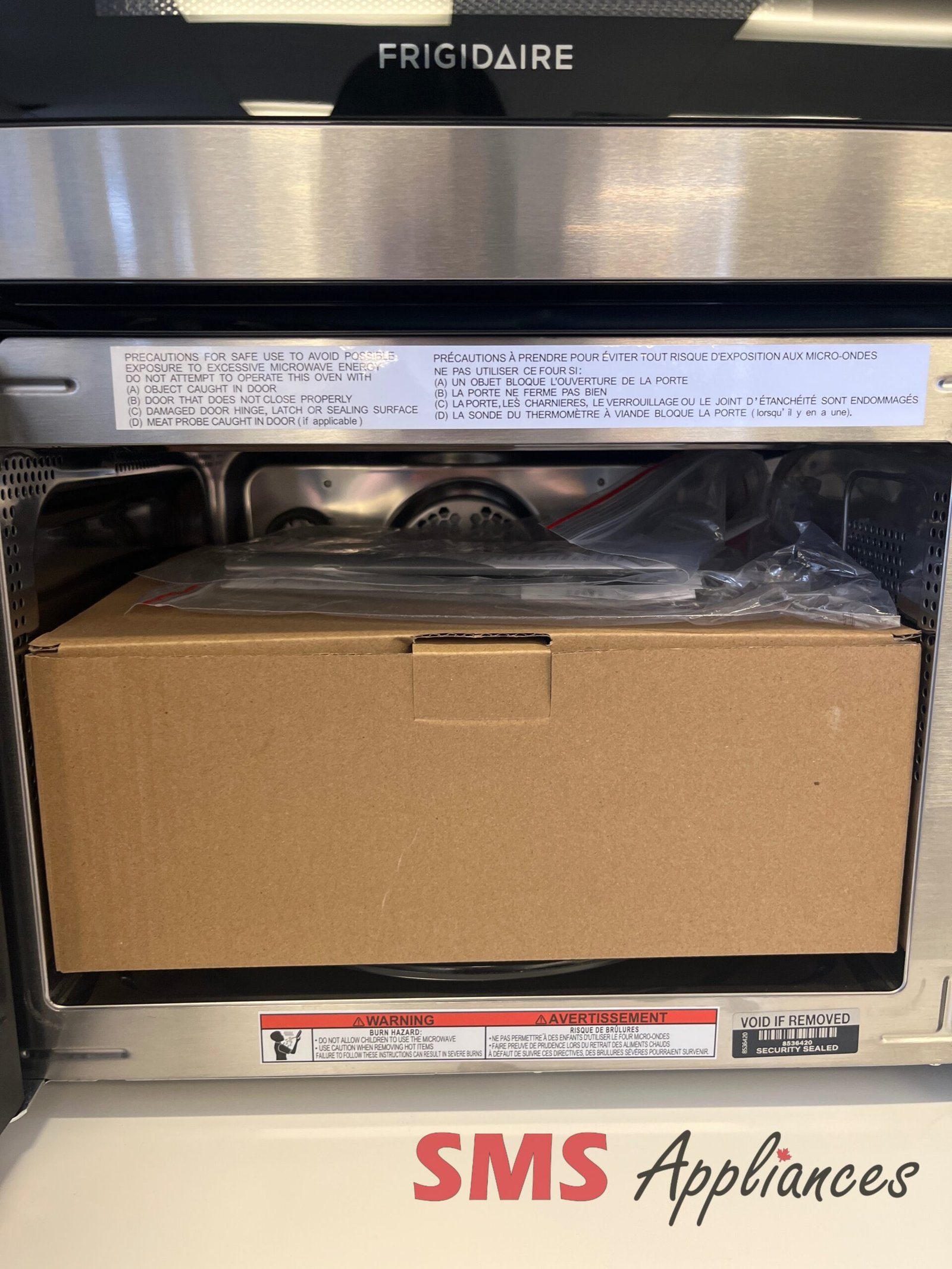 Open-Box-Microwaves-EMW1220-B-2-scaled-1.jpg Open Box Microwaves EMW1220-B Frigidaire - Image 2