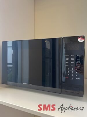 Open Box Microwaves EMW953-B-BLACK Frigidaire - Image 1