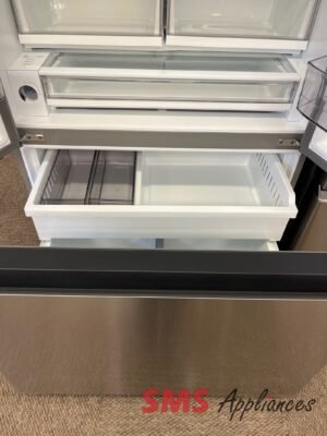 Open Box Fridges MRF27I6BST Midea - Image 6
