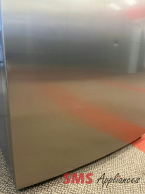 Open Box Freezers FFUE2022AF Frigidaire - Image 4