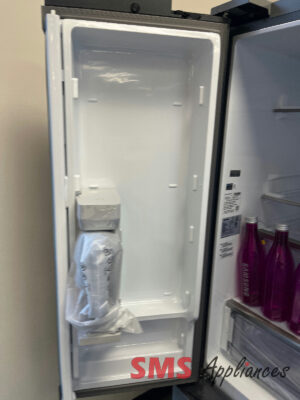 Open Box Fridges RF30BB6200QLAA Samsung - Image 3